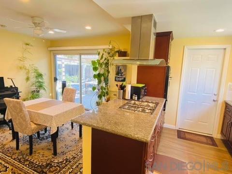 3132 Trinity Dr, Costa Mesa, CA 92626 photo 7