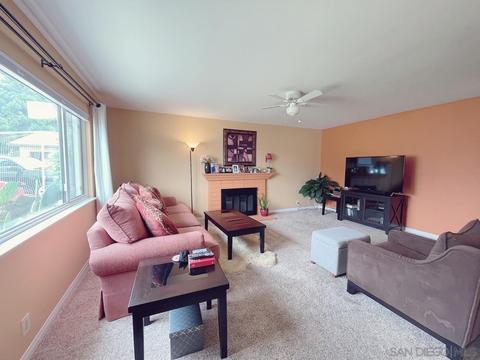 3132 Trinity Dr, Costa Mesa, CA 92626 photo 3