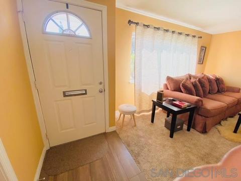 3132 Trinity Dr, Costa Mesa, CA 92626 photo 5