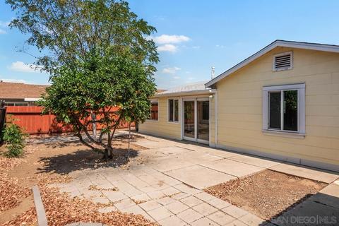 475 Highland Pl, Escondido, CA 92027 photo 12