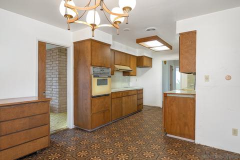 2603 Soderblom Ave, San Diego, CA 92122 photo 5
