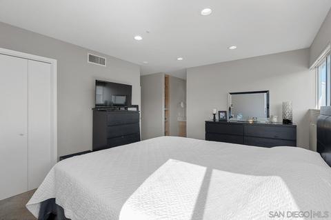 2695 Valencia Cyn, Spring Valley, CA 91977 photo 12