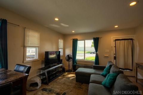 6159 Nogales St, Riverside, CA 92506 photo 4