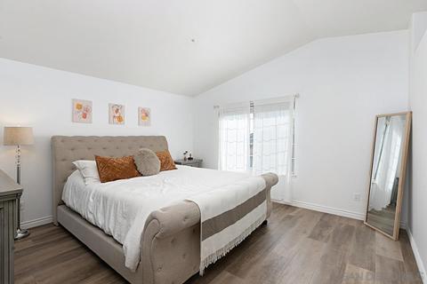 10125 Country Scenes Ct, Santee, CA 92071 photo 17