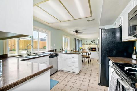 13233 Betty Lee Way, Poway, CA 92064 photo 4