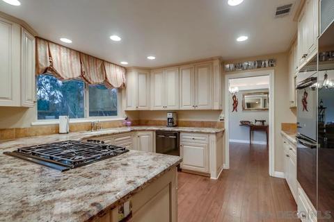 1260 Hidden Mtn, El Cajon, CA 92019 photo 15