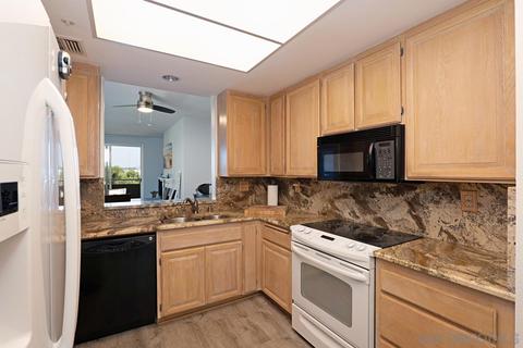 4701 Date Ave #302, La Mesa, CA 91942 photo 10