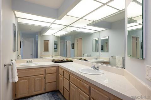 4701 Date Ave #302, La Mesa, CA 91942 photo 18