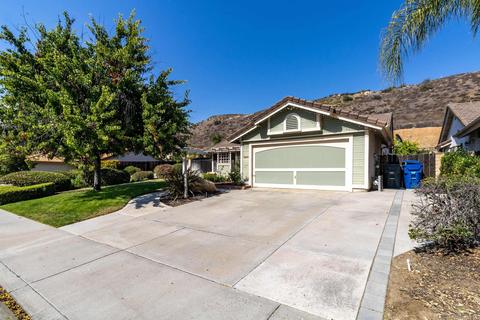 9243 Sinsonte Ln, Lakeside, CA 92040 photo 2