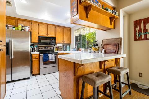 9243 Sinsonte Ln, Lakeside, CA 92040 photo 1