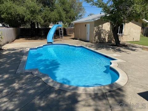 641 E St, Ramona, CA 92065 photo 4