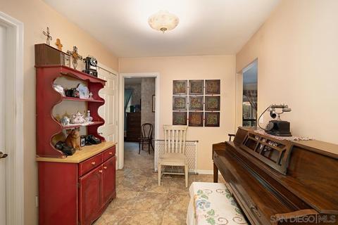 1350 E Lexington, El Cajon, CA 92019 photo 2