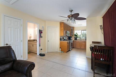 1350 E Lexington, El Cajon, CA 92019 photo 14