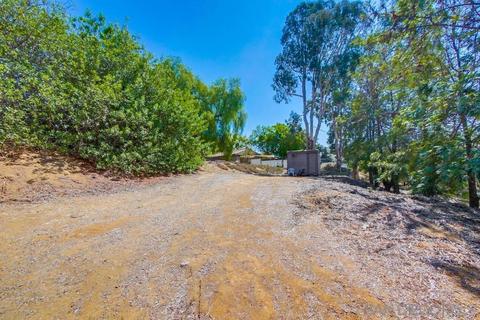 12260 Linroe Dr, Lakeside, CA 92040 photo 25