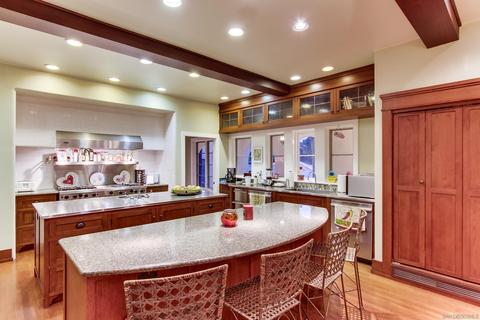 1010 Olive Ave, Coronado, CA 92118 photo 8