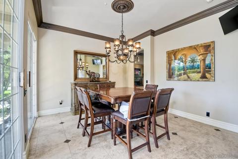 636 Rolling Hills Rd, Vista, CA 92081 photo 23
