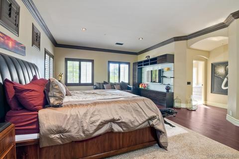636 Rolling Hills Rd, Vista, CA 92081 photo 33