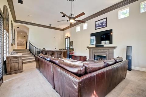636 Rolling Hills Rd, Vista, CA 92081 photo 18