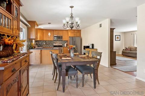 310 S Orleans Ave, Escondido, CA 92027 photo 27