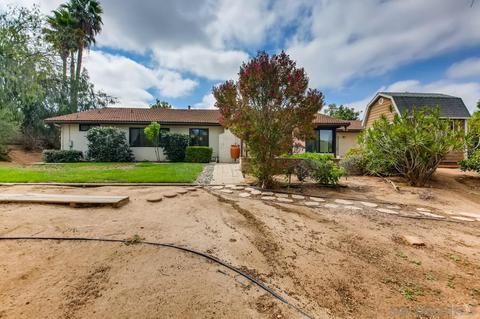 1062 Via Unidos, Fallbrook, CA 92028 photo 32