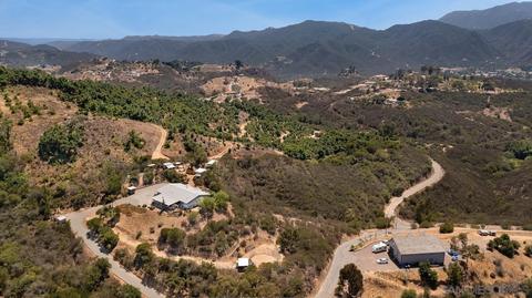 39807 Jones Rd, Fallbrook, CA 92028 photo 4
