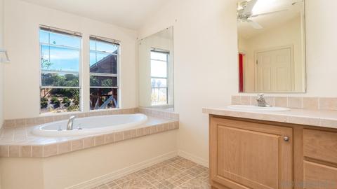 39807 Jones Rd, Fallbrook, CA 92028 photo 21