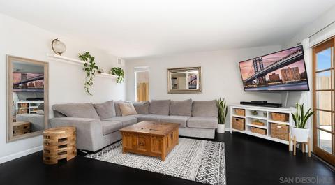 10531 Moorpark St, Spring Valley, CA 91978 photo 9