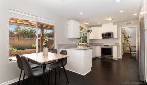 10531 Moorpark St, Spring Valley, CA 91978 photo 8