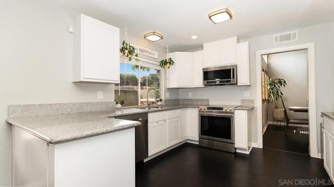 10531 Moorpark St, Spring Valley, CA 91978 photo 7