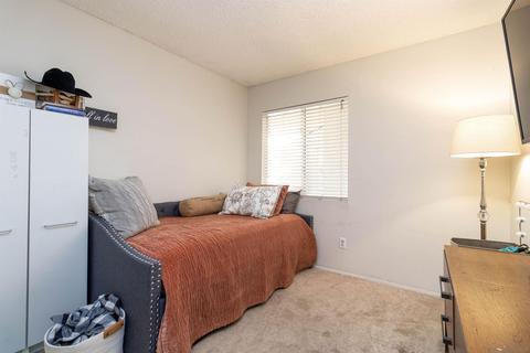 10280 Princess Marcie Dr, Santee, CA 92071 photo 10