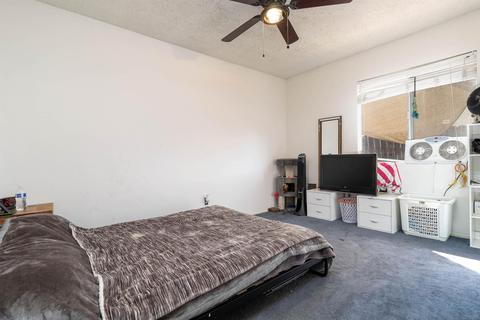 10280 Princess Marcie Dr, Santee, CA 92071 photo 11