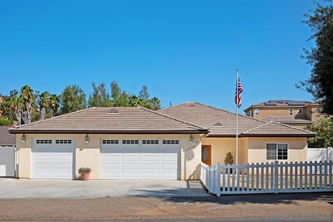 13536 E Lakeview Rd, Lakeside, CA 92040 photo 1