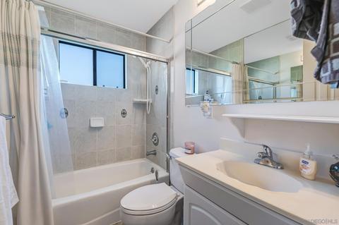 13055 Carriage Rd, Poway, CA 92064 photo 16