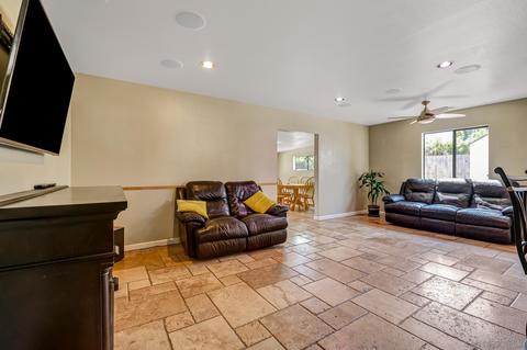 13055 Carriage Rd, Poway, CA 92064 photo 6
