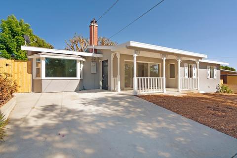 440 Debby St, Fallbrook, CA 92028 photo 3