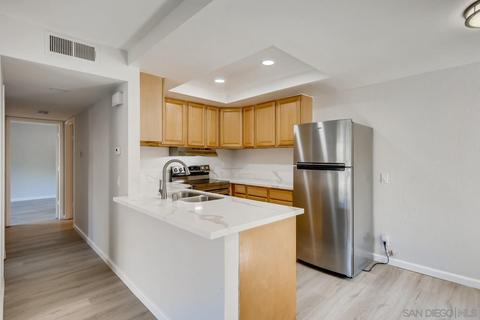 8803 Gilman Dr #E, La Jolla, CA 92037 photo 4