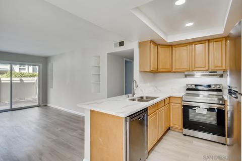 8803 Gilman Dr #E, La Jolla, CA 92037 photo 5