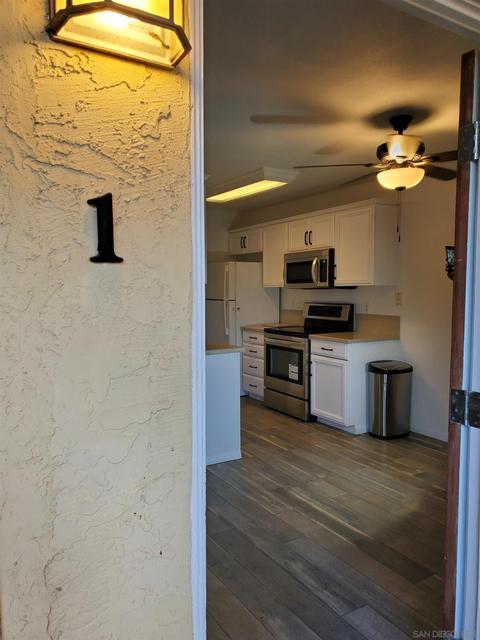 2094 E Grand Ave # 1, Escondido, CA 92027 photo 2