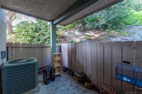 3004 Blue Oak Ct, Spring Valley, CA 91978 photo 12