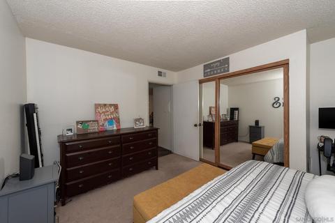 3004 Blue Oak Ct, Spring Valley, CA 91978 photo 8