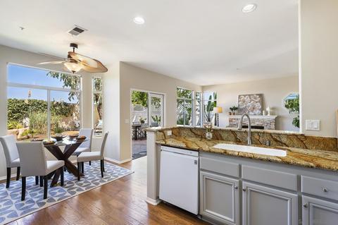 584 Crest Dr, Encinitas, CA 92024 photo 16