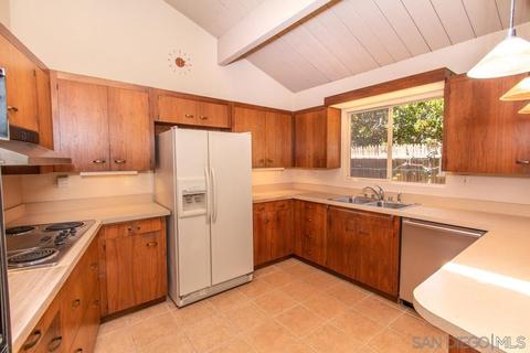5570 Warbler Way, La Jolla, CA 92037 photo 22