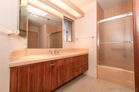 5570 Warbler Way, La Jolla, CA 92037 photo 37