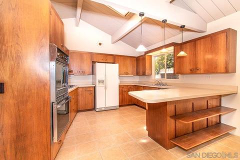 5570 Warbler Way, La Jolla, CA 92037 photo 20