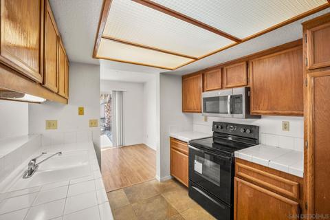 4281 Esperanza Way, Oceanside, CA 92056 photo 17