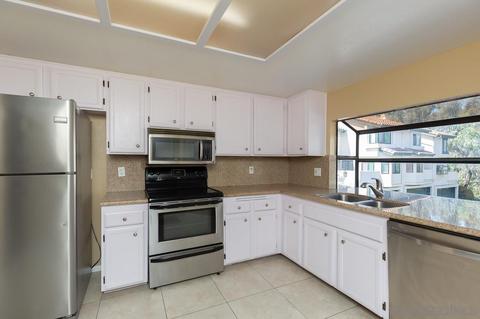 1462 Summit Dr, Chula Vista, CA 91910 photo 9
