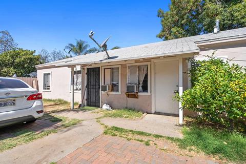 1533-35 Orange Pl, Escondido, CA 92025 photo 3