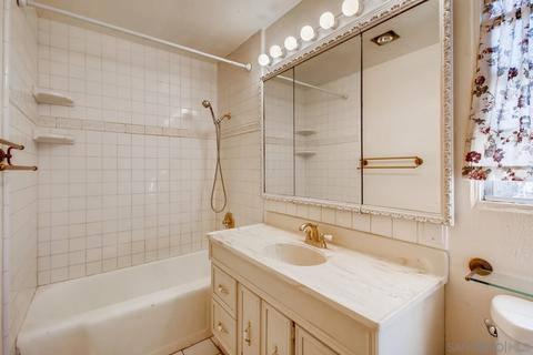 4006 Massachusetts Ave, La Mesa, CA 91941 photo 16