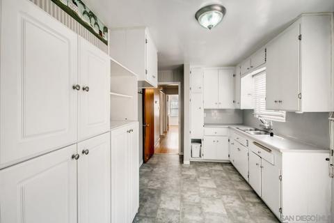 4006 Massachusetts Ave, La Mesa, CA 91941 photo 15