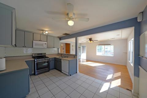 1226 Tuttle Ln, El Cajon, CA 92021 photo 8